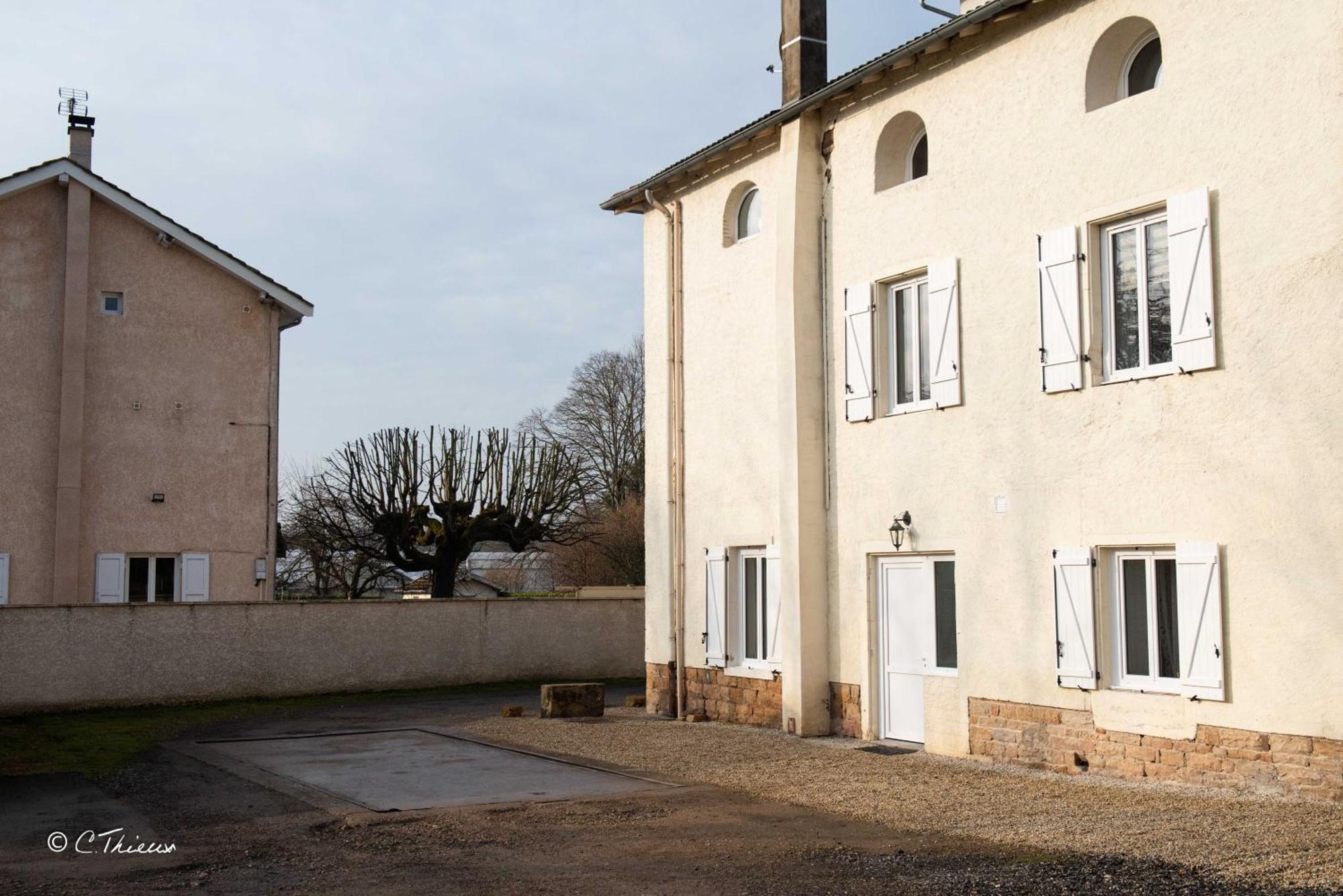 La Doloreanne Saint-Didier-sur-Chalaronne Екстериор снимка